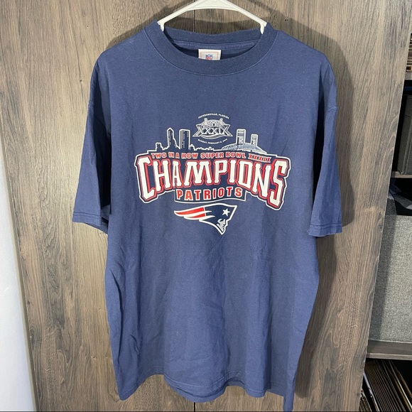 NFL Other - Vintage New England Patriots 2005 Super Bowl champions Shirt